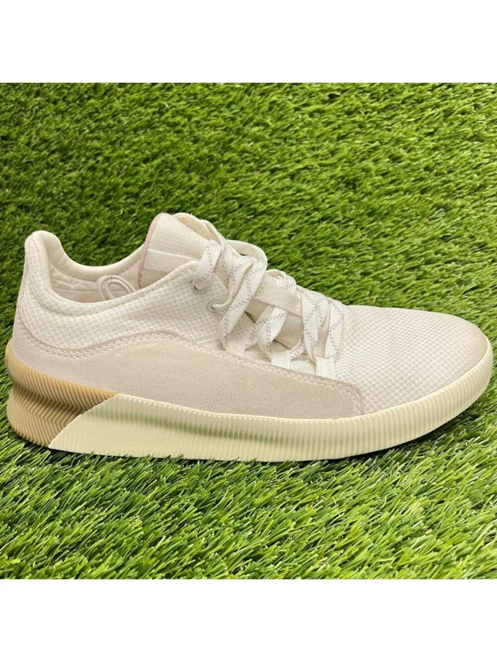 Sorel Out 'N About Plus Womens Size 8 Ivory Gray Athletic Running Shoes Sneakers